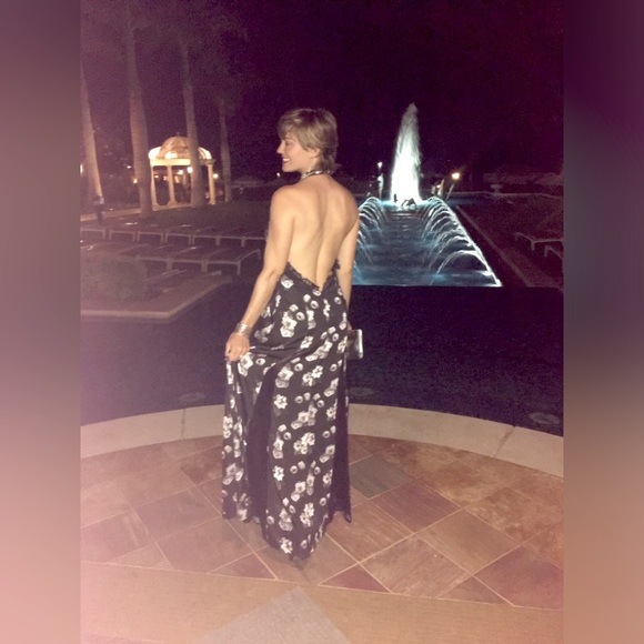 Majorelle Halter Dress - Picture 5 of 15